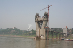 Changshou Yangtze River Bridge construction