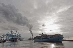 Mearsk shipping vessel